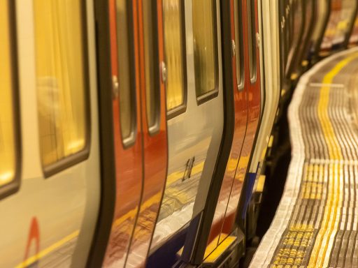 Zdjęcie do artykułu: Metro – jak działa podziemna kolej?